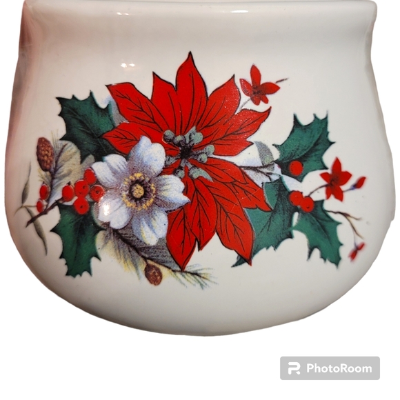 Vintage Ceramic Christmas Potpourri Holder with Poinsettias - Picture 3 of 7